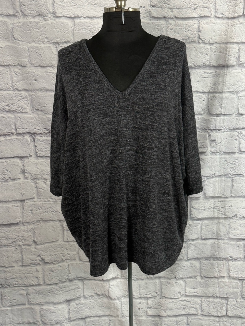 Torrid Super Soft Plush Charcoal V-Neck Knit Top with 3/4 sleeves